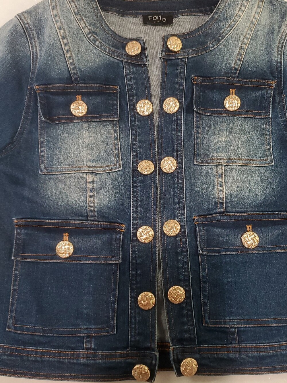 FATE Collarless Denim Jacket Gold Textured Buttons Women's Size Small - Picture 2 of 8